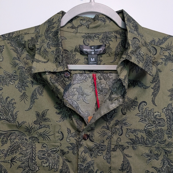 NWT Houston White Men's Olive Casual Button Down Shirt - Picture 1 of 11